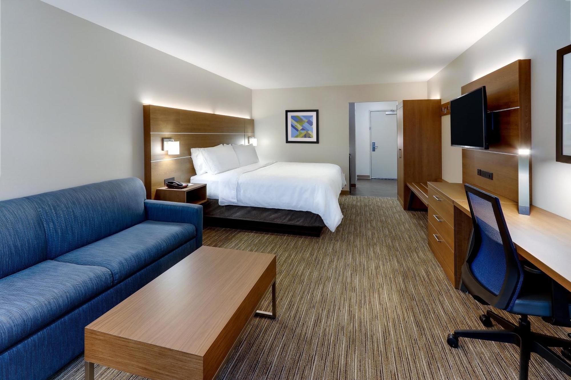 Holiday Inn Express & Suites - Middletown - Goshen By Ihg Exterior photo